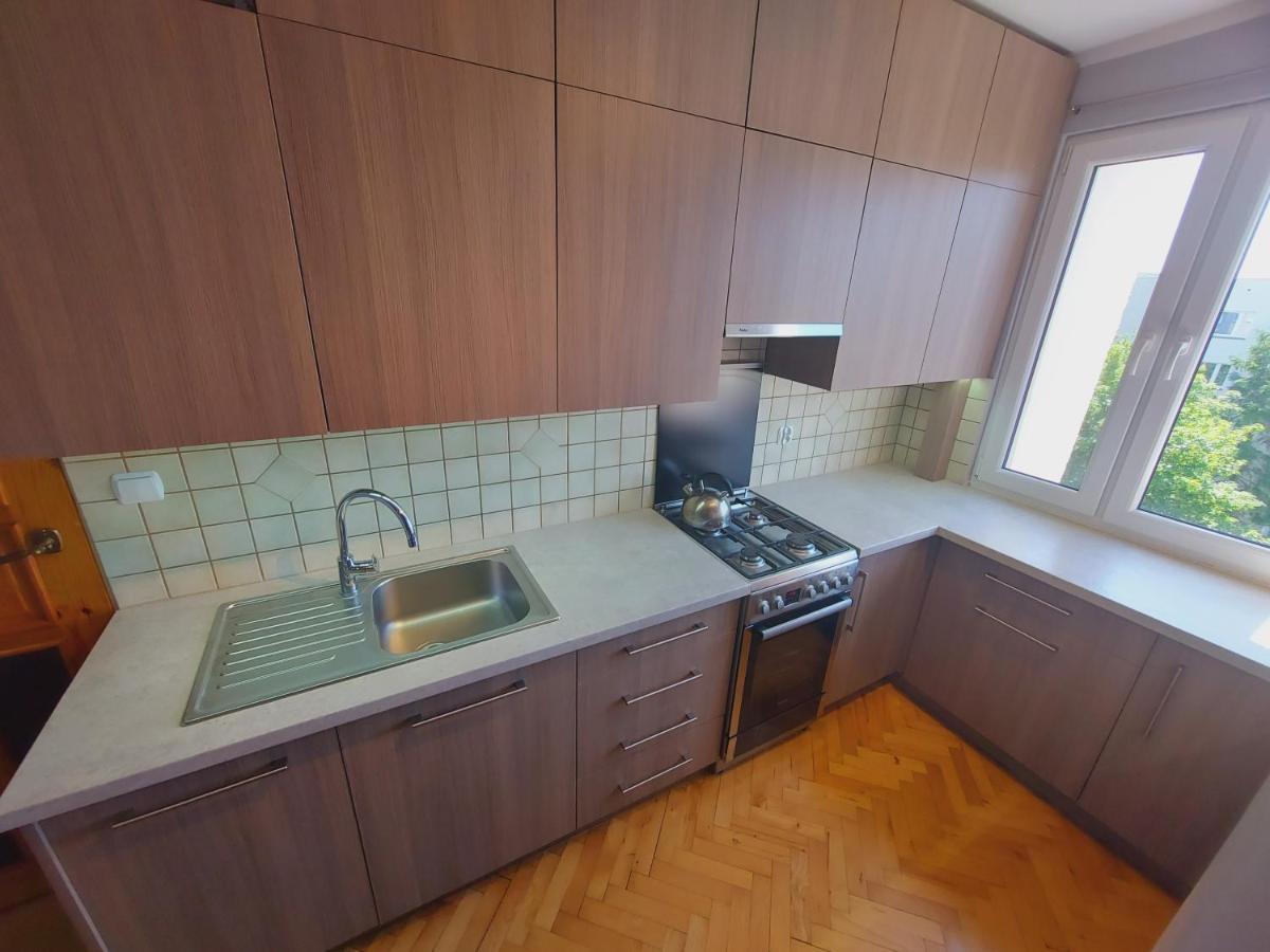 Wygodny Przestronny Apartament Janowskie Blonia 루미아 외부 사진