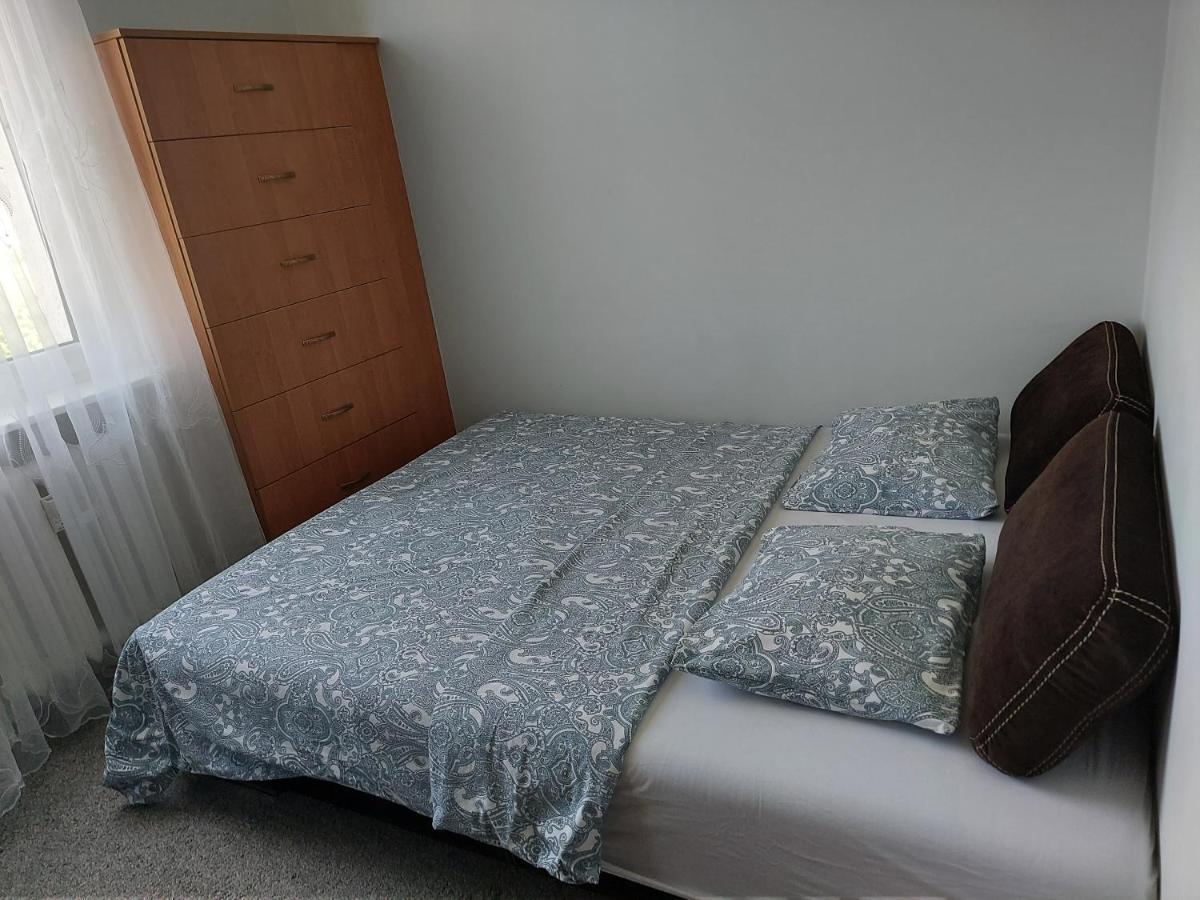 Wygodny Przestronny Apartament Janowskie Blonia 루미아 외부 사진