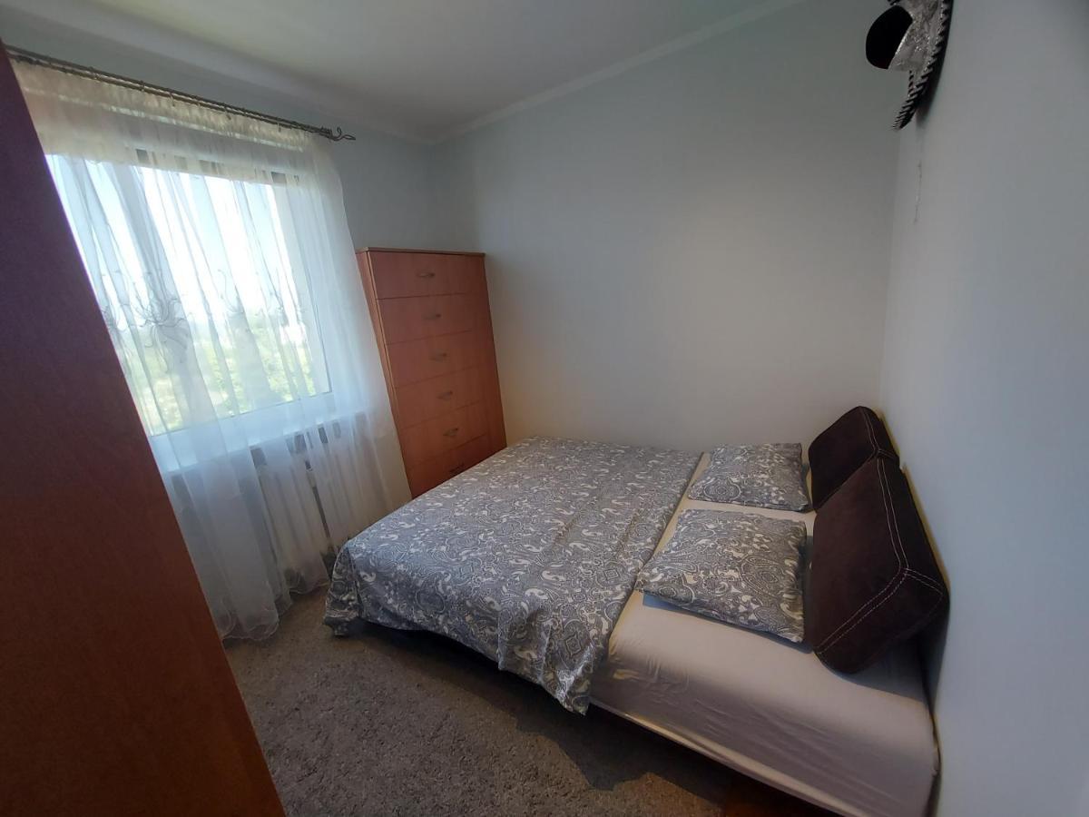 Wygodny Przestronny Apartament Janowskie Blonia 루미아 외부 사진