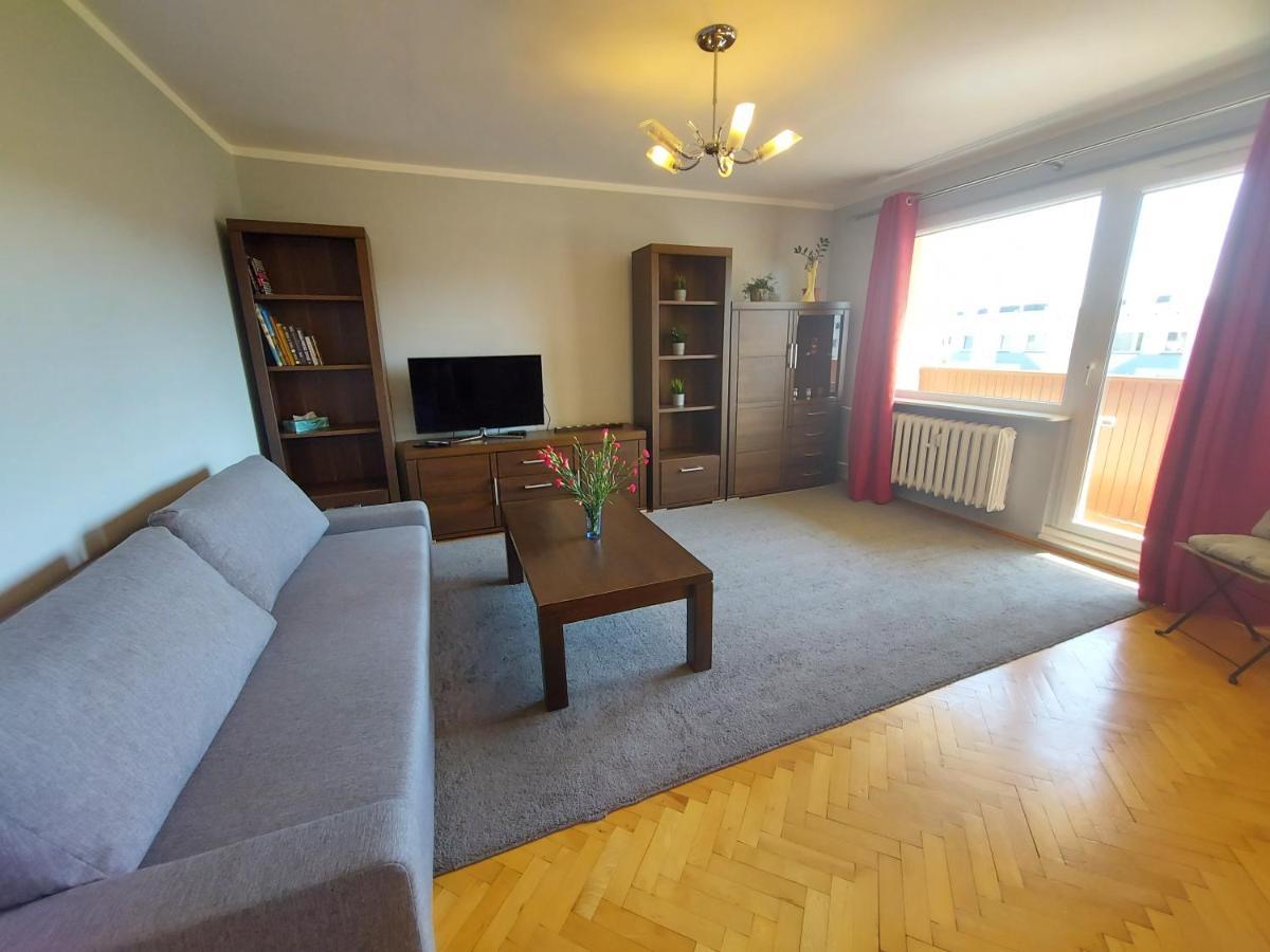 Wygodny Przestronny Apartament Janowskie Blonia 루미아 외부 사진