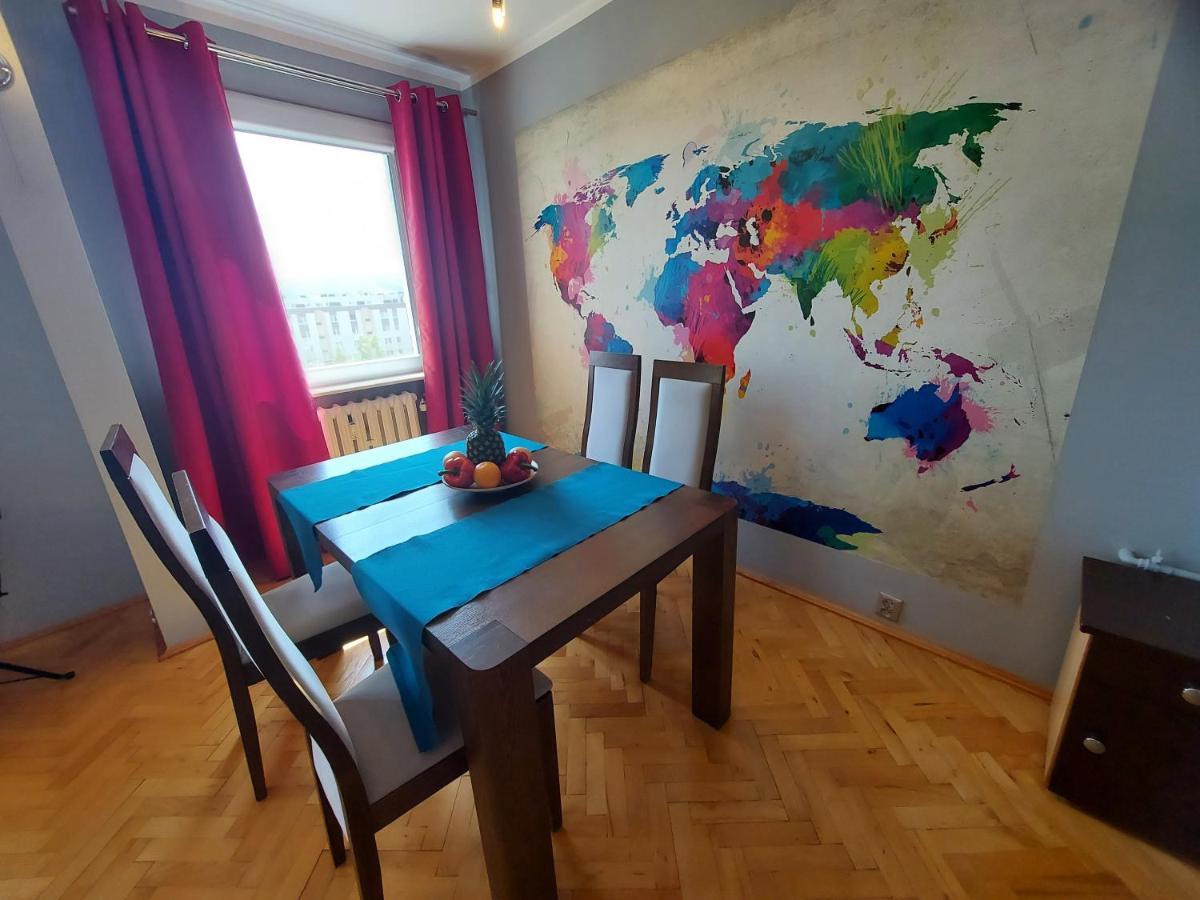 Wygodny Przestronny Apartament Janowskie Blonia 루미아 외부 사진